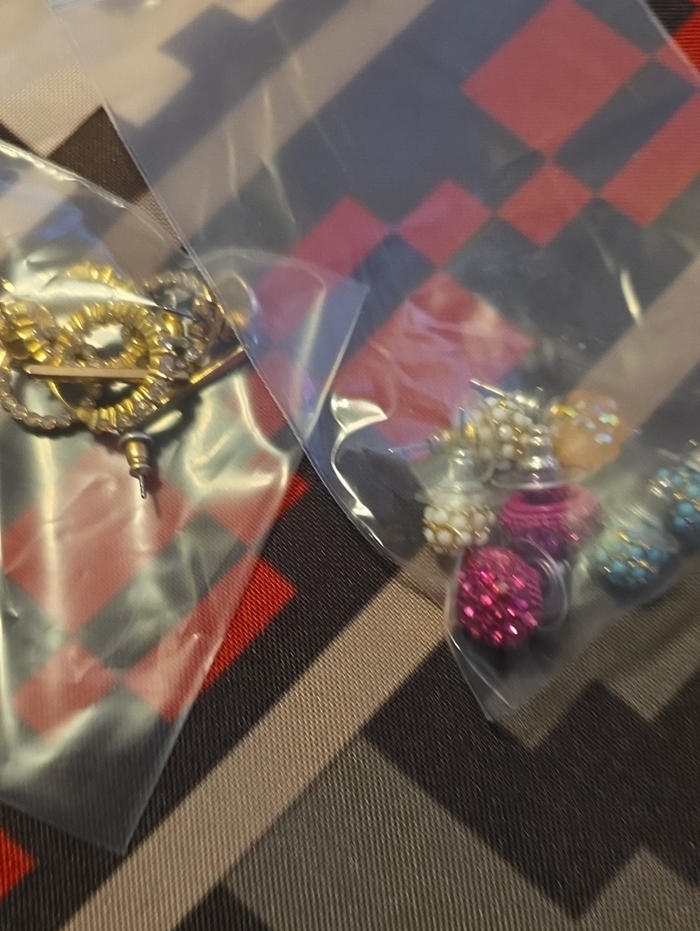 This great bundle Pierced earrings